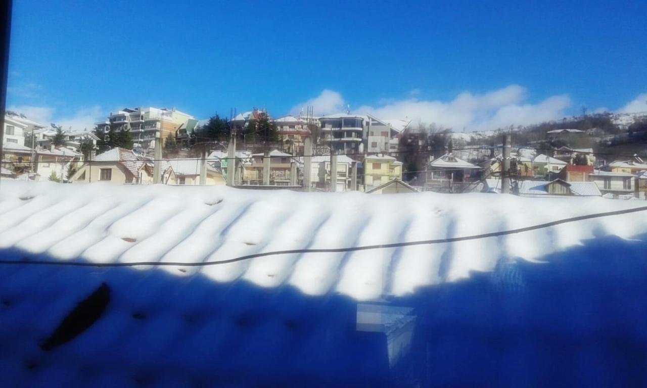 Appartamento Cozy Loft Korce Esterno foto